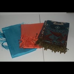 Bundle of Scarfs